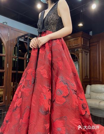 特别有红毯明星那个赶脚 婚礼就是我的秀场