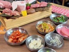 -香猪坊韩国烤肉专属门店(魏公村店)
