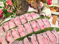 游水东南亚老虎斑-ONE FULL 古董港式海鲜火锅