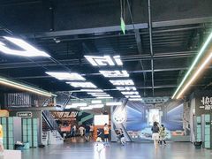 -极限PLAY运动娱乐新世界·团建派对潮玩休闲馆·室内蹦极高空游乐园