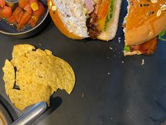 -HIGH FIVE哈福手工汉堡(桂林路店)