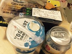 周黑鸭(新中关店)-周黑鸭(北京海淀区新中关店)