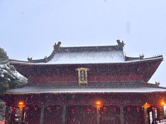 -绳金塔