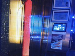 -温莎KTV(珠江路店)