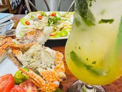 -Dang restaurant (patong phuket)