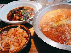 -老凯俚酸汤鱼(鸿通城店)