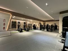 -深圳国际会展中心希尔顿酒店(前海华发冰雪世界店)