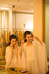 -盘子女人坊古装写真摄影(厦门总店)