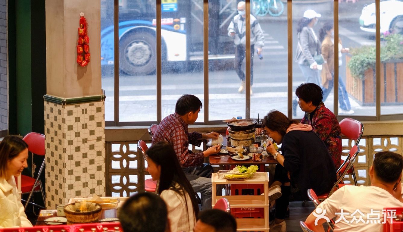 沙胆彪快开奶茶店吧!鸳鸯和丝袜真的好喝💥