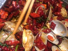 -喝丢一只鞋辣炒海鲜小烧烤(三八广场店)