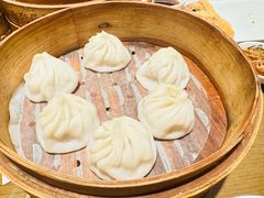 招牌蟹黄小笼-南翔馒头店(豫园店)