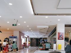 -奎屯友好时尚购物中心