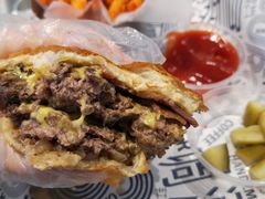 肉食霸王龙汉堡-TRIPS BURGER(大钟寺店)