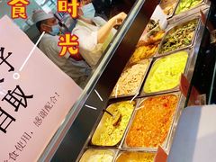 自助取餐区-笔架山食堂