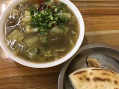 肉丸糊辣汤-老字号贾家肉丸糊辣汤(光明巷店)