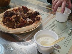 -艾力江和田馕坑烤肉店