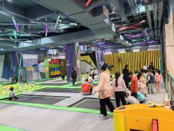 -反弹蹦床公园·亲子乐园·团建·派对(尚品奥莱店)