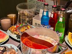 -金滏山·烤肉海鲜火锅自助(襄阳万达店)