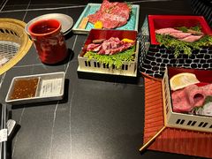 -山川小町·极番烧肉(新地假日广场店)