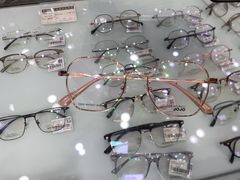 -宝岛眼镜(德阳南街店)