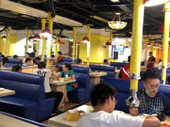 大堂-爱客得牛排海鲜烤肉·火锅自助(春熙路黑金好店)