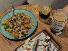 -YUMI芽米·法式烘焙·咖啡(骖鸾路店)
