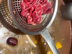 -牛村来人潮汕牛肉火锅(西单店)