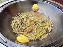 -山妹子铁锅炖