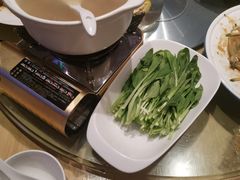 -关东小磨东北菜(上海长风大悦城店)