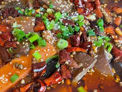 -石磨豆花家常菜·牦牛排土火锅