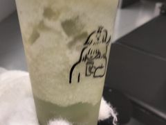 -喜茶(上海北外滩来福士店)