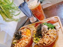 蟹肉捞波奇饭-Poke lemon海鲜波奇饭·柠檬茶(金碧开放小区店)