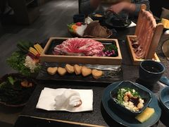 -湊湊火锅·茶憩(打浦桥日月光店)