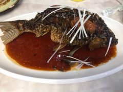 -六和聚传统烤鸭.天津菜(和平店)