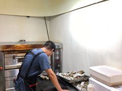 -蚝抵食·湛江生蚝(湾北路店)