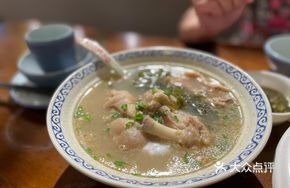 Signature Xiao Tihua