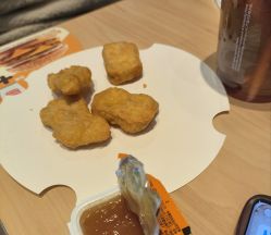 -孩子王童乐园(泰州万达店)