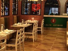 -闫府私房菜(经四路万达店)