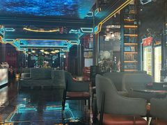 -屋有岛沉浸游戏旗舰店(中山公园店)
