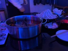 -唯爱KTV聚会餐厅(仙林东城汇店)
