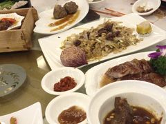 -颐东国宴大酒店