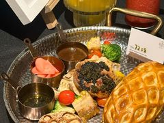 -静香HOUSE·全时段融合餐厅(七星欢乐颂店)