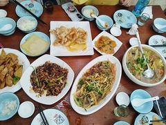 -东北风味思缘食府(对湖路店)