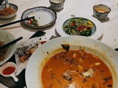 -周渝食惦·酸菜鱼精致川菜(横岗店)
