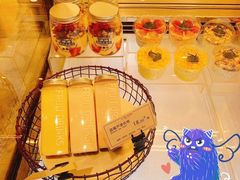-罗森尼娜(德思勤店)