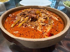 -土砂锅生态山庄·非遗砂锅雅鱼