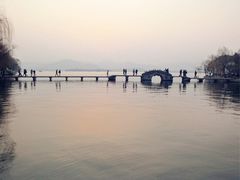 62721afegw1eckio3drrvj20uk14pdm1-西湖天地