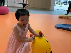 -小门牙好性格托育(北外滩中心)