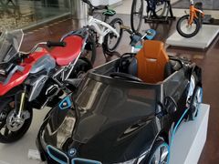 -北京华德宝宝马4S店(朝阳店)