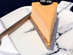 -UNI UNI(环亚凯瑟琳店)